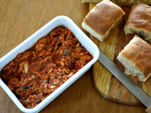 ノルウェーの鯖のトマト煮 Makrell I Tomat 北欧のおやつとごはん