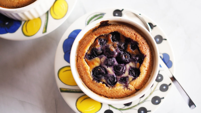 ひとり分ずつのムスティッカピーラッカ─フィンランドのブルーベリー